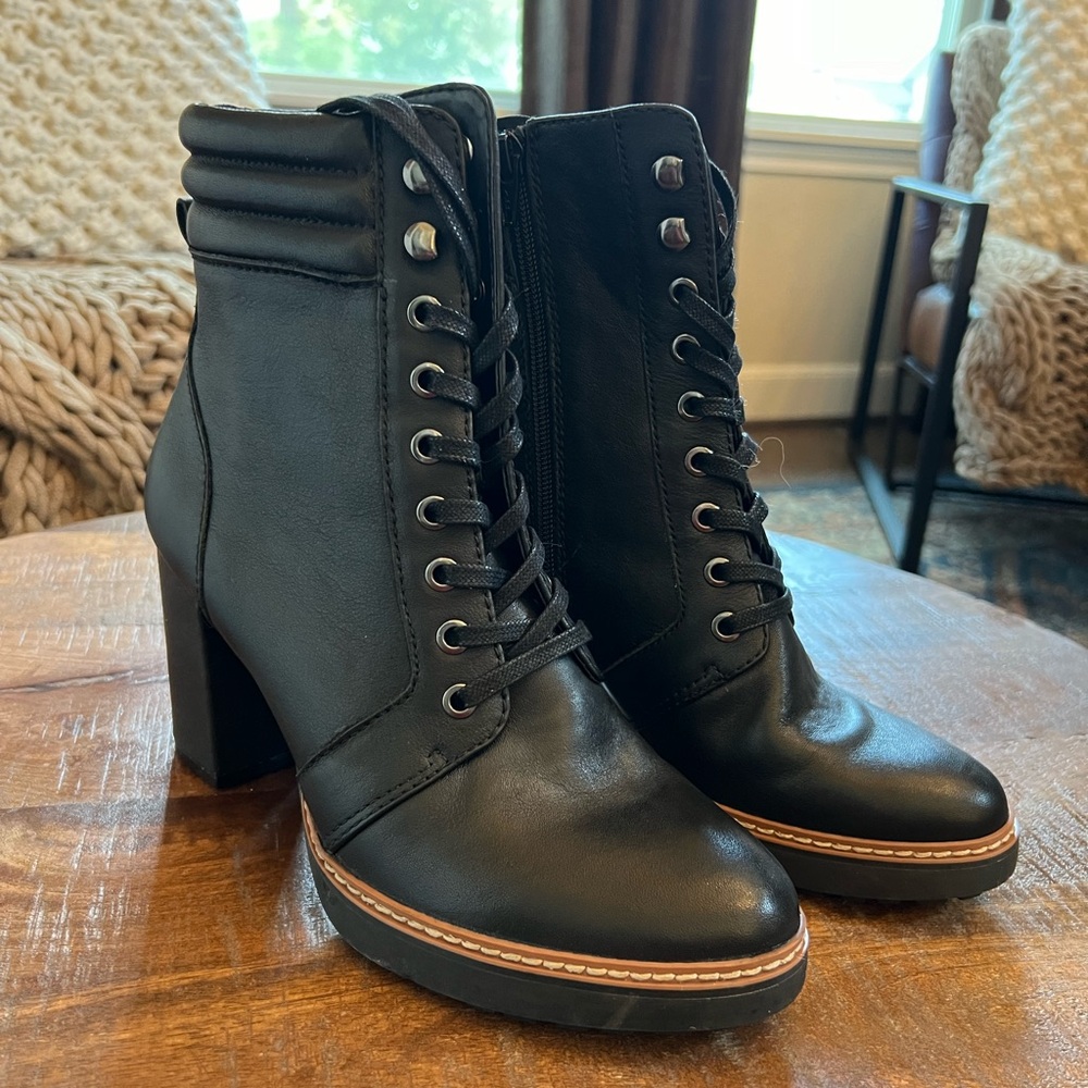 Naturalizer Callie Bootie